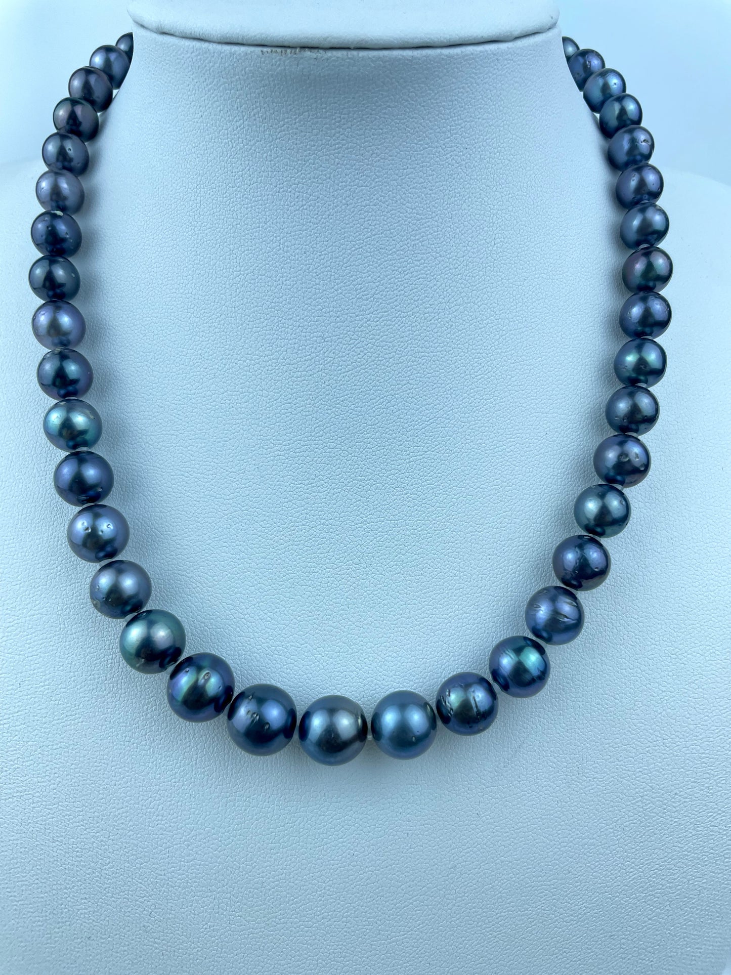 N 01  Seawater pearls Tahitian Pearl Necklace S925 Clasp 18" Necklace
